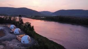 Entre ciel, rivière et montagne dans la région de Restigouche