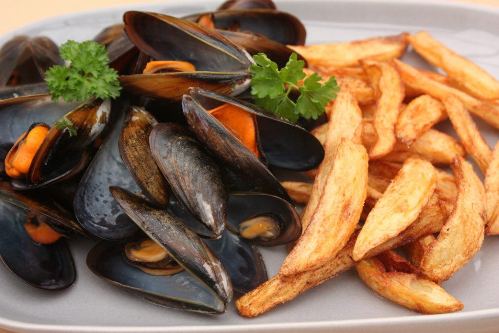 Casser la croûte sur mer