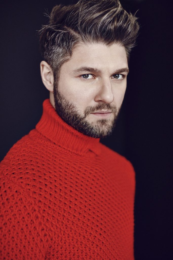 Le chanteur pop à texte