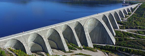 Hydro-Québec: Barrage Daniel-Johnson à Manicouagan