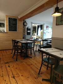 Le Divin Tandem / Bistro et Chocolaterie