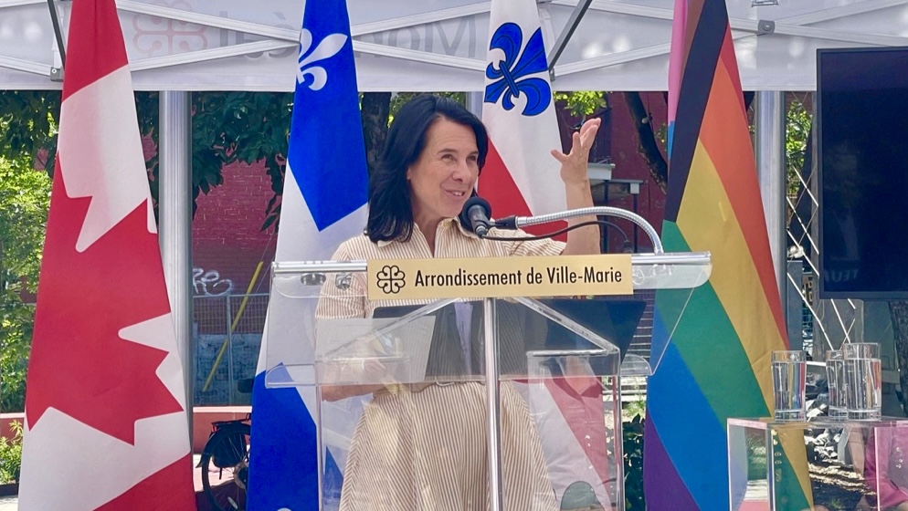 À QUAND UN CHANGEMENT DE CAP?