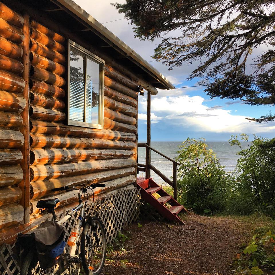 Un gîte qui loge directement sous les étoiles au bord du Golfe
