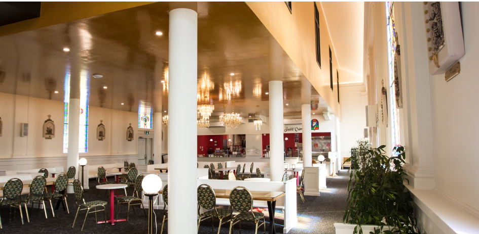 Le Saint-Crème, Restaurant et Crèmerie