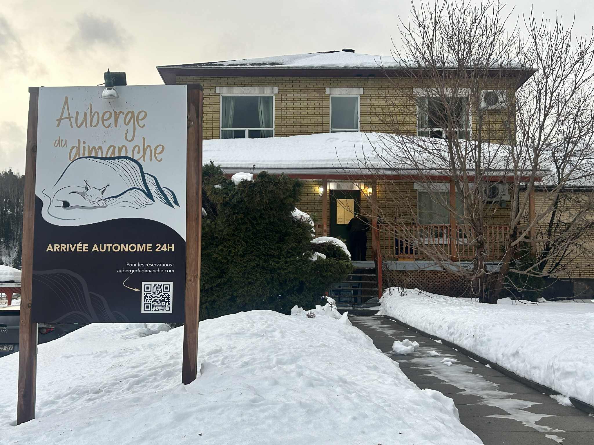 Peu importe le jour, l’Auberge du Dimanche accueille à Rivière-Éternité 