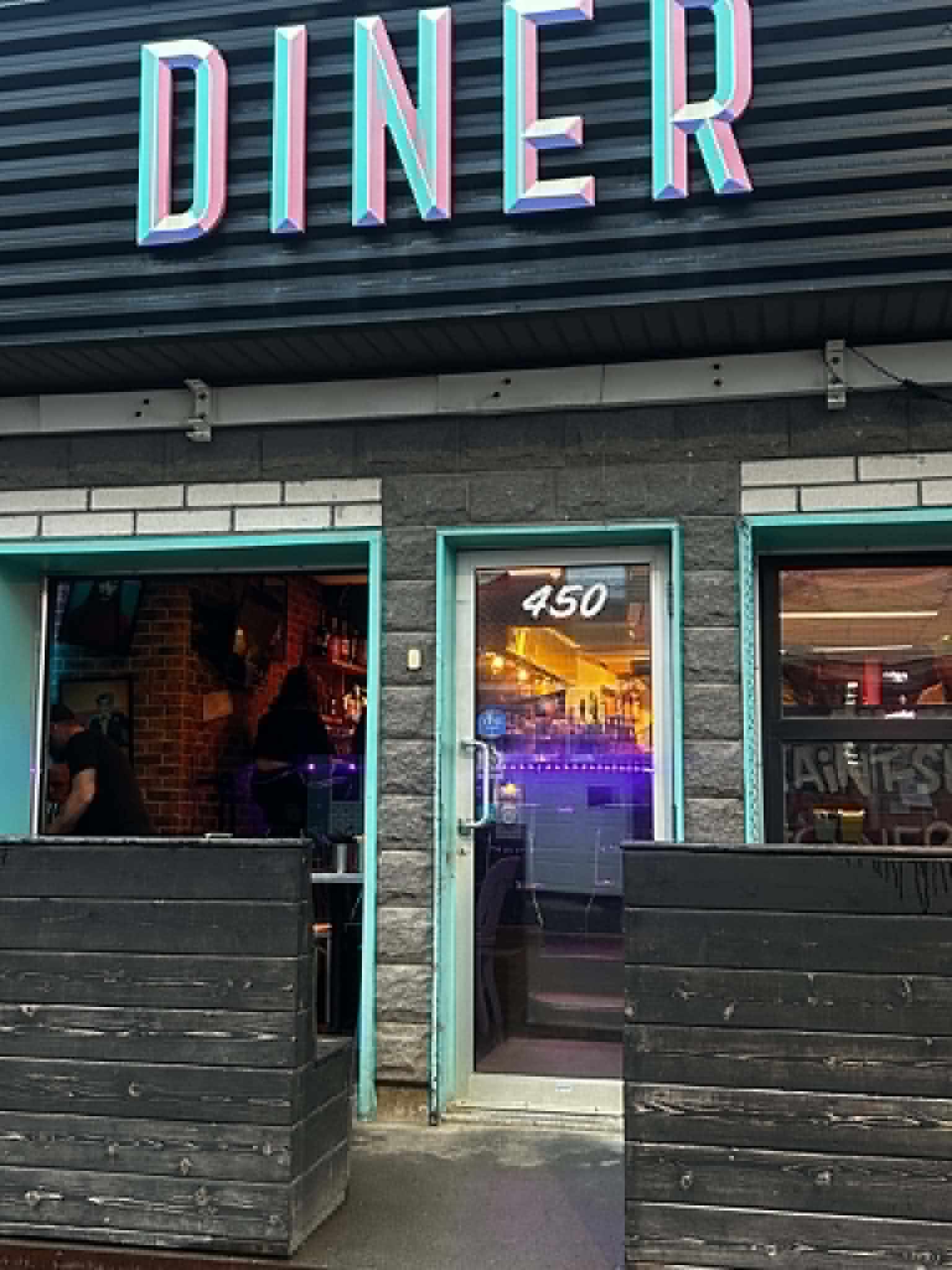 Diner Saint-Sauveur : le resto qui réinvente les classiques à Québec