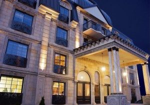 Le St-Christophe Hôtel-Boutique et Spa