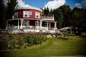 Auberge la Tour du Lac