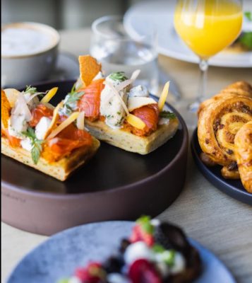 Le 101 Restaurant 